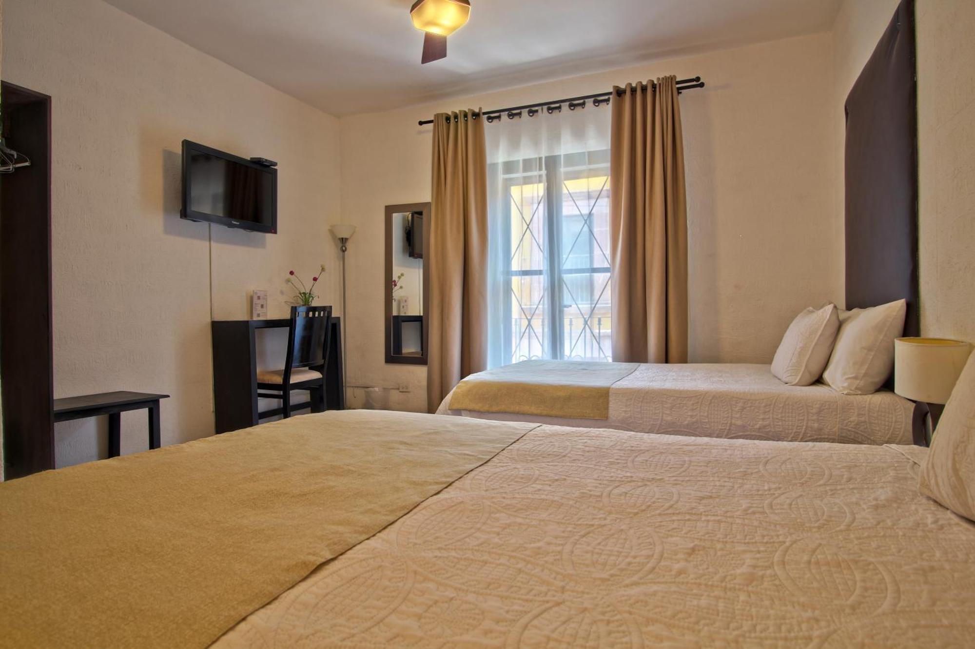 Hotel Punto 79 San Miguel de Allende Exterior photo